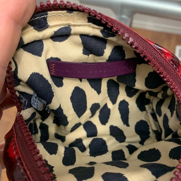 OFFERS?? Marc by Marc Jacobs zipper toiletry/makeup pouch. - Picture 4 of 7